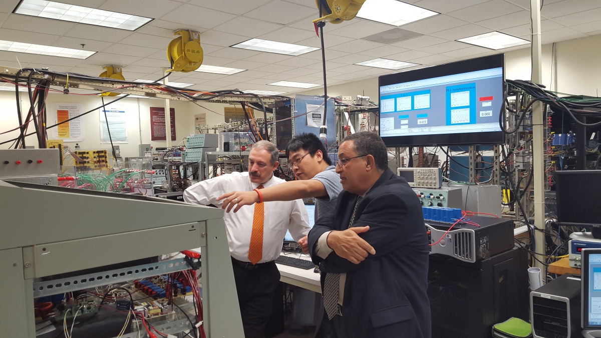 Mohammad Shahidehpour, Ph.D. Director of the Robert W. Galvin Center for Electricity Innovation Visits ESRL